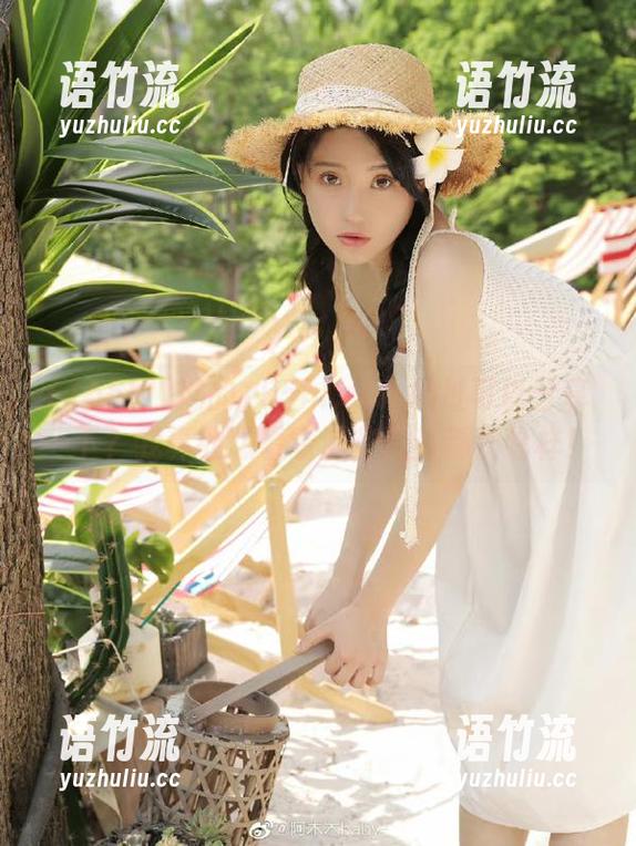 谁的155hl.com地址可以分享一下？我真的想看看那些八卦都长啥样！