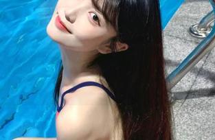 龙头出海，17吃瓜app告诉你在线龙妈的“水里外外”！