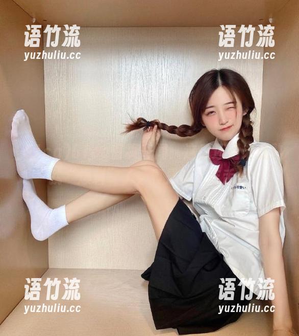 51cg首页奇闻：这瓜还是未成熟就“爆料”了，真是让人咋舌！