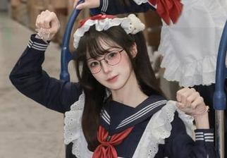 如果你觉得生活无趣，那就下载51cg，保证让你乐开花，别问我怎么知道的！