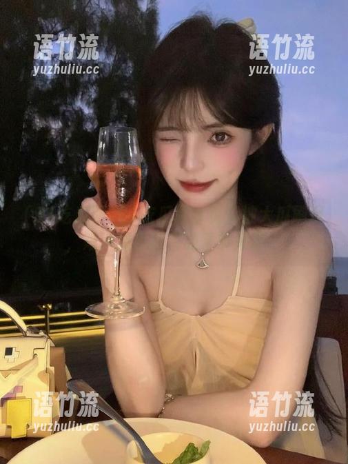 91吃瓜网首页又被大瓜刷屏，难道瓜熟蒂落的季节来了？