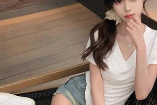别说cgw苹果版，光是登录就让我瞬间怀疑人生了！谁能帮我解压？