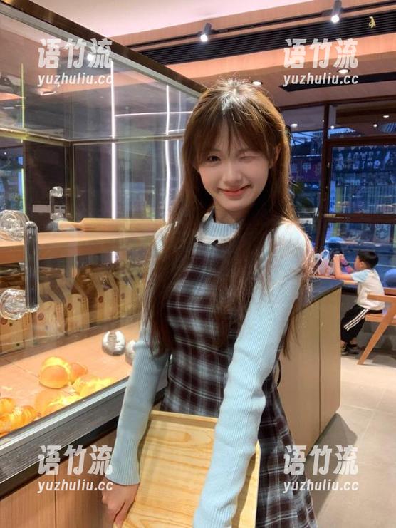 到底“hlw”网站上那些动静，背后藏着多少小故事，等着我去挖掘呢？