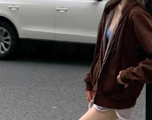 “hlw”更新后，竟然还敢这样玩？有点大胆哦！