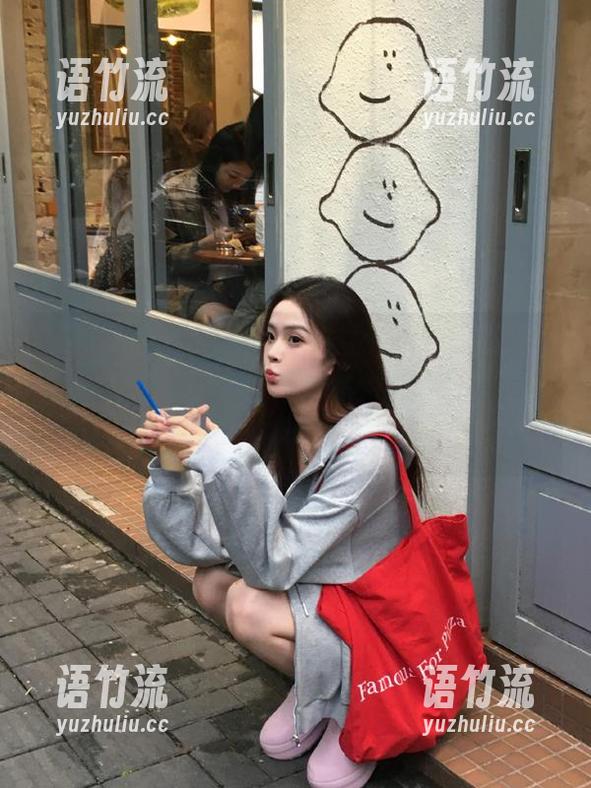 ‘永久’关注在www.51cg.fun，越热闹越假，真相好像就是个色拉酱一样