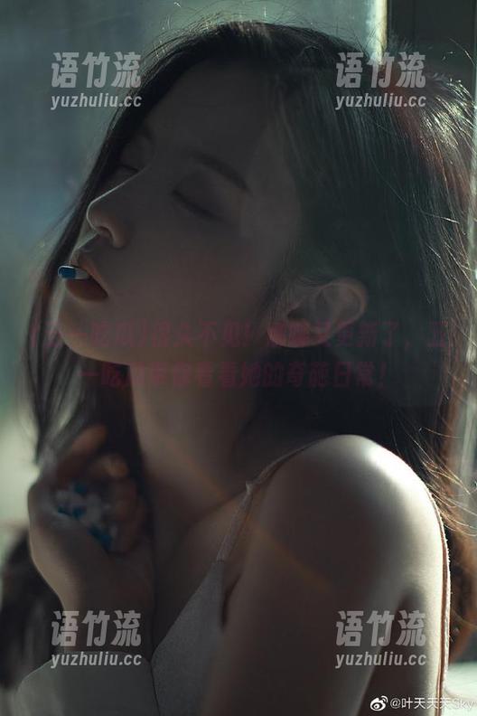 五一吃瓜 很久不见!娜娜又更新了,五一吃瓜带你看看她的奇葩日常!