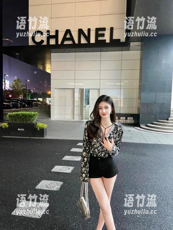 五一吃瓜群众在线，下载即享瓜事无穷！