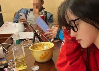 今日吃瓜：每天必刷的热门大瓜网址，快快来围观！