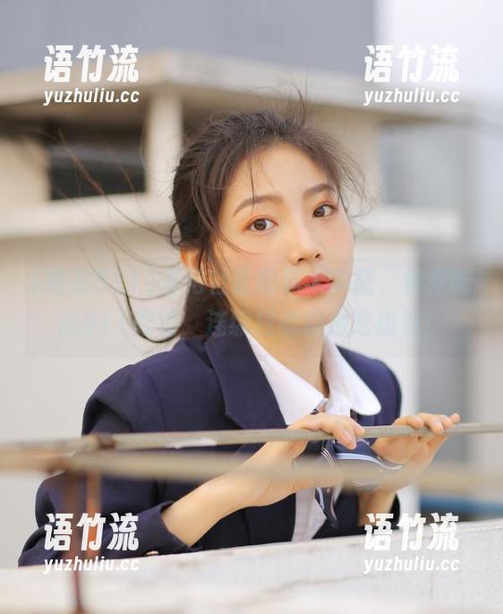 吃瓜911 海角社区的瓜太丰盛,快来吃瓜911网址,连编程都得边吃边看!