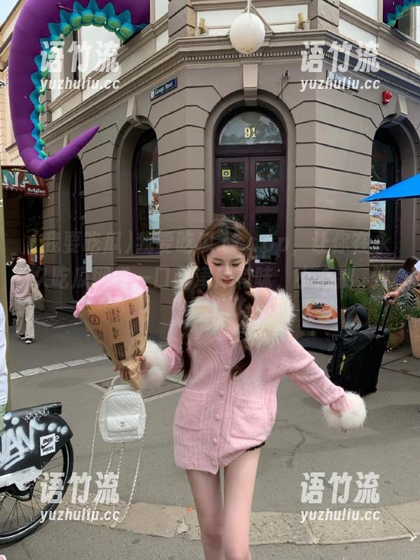 我要吃瓜.ccapp，让你在永久吃瓜网每一口都津津有味，小心别嗆到哦！