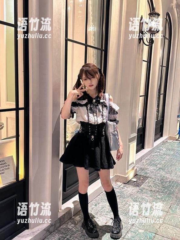 海角吃瓜黑料免费大放送，做好心理准备再进！