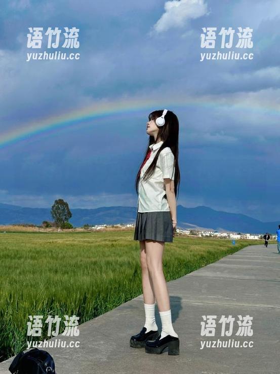 “黑料51”网址一上线，全网第一八卦集合！