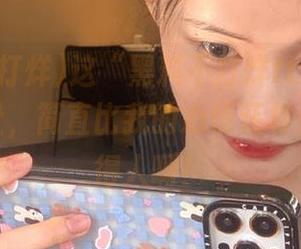 这“黑料不打烊tttzzz.su”的地址，简直比我的心情还复杂，见不得人啊！