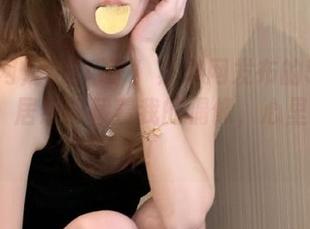 真是巧了！黑料网发布的58页PPT里，居然隐藏着我的偶像，心里美滋滋！