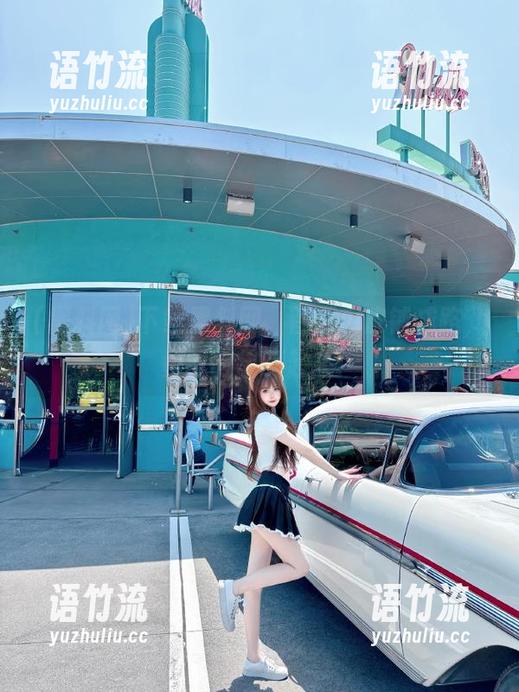 黑料网 下载黑料网,首页瓜皮铺成路,勇敢向前嗨起来!