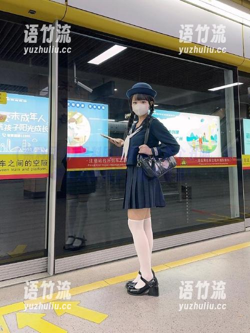 黑料网络官网上那个丑闻，听说又出新料了，快来围观！